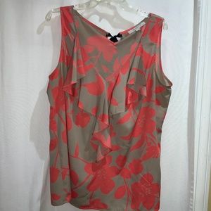 Loft sleeveless bow back ruffle front top Sz XL V neckline